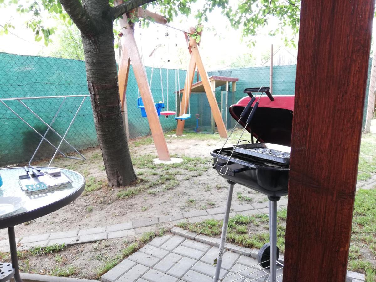 Danieli Holiday Home Štúrovo Екстериор снимка