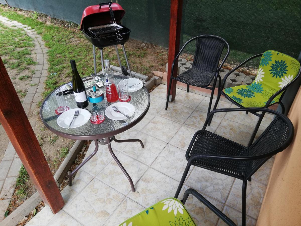 Danieli Holiday Home Štúrovo Екстериор снимка