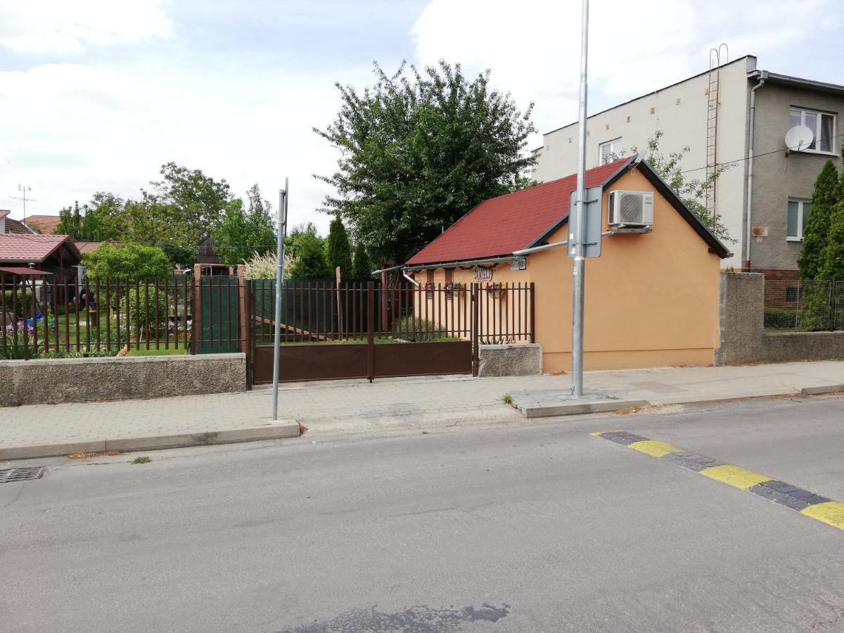 Danieli Holiday Home Štúrovo Екстериор снимка