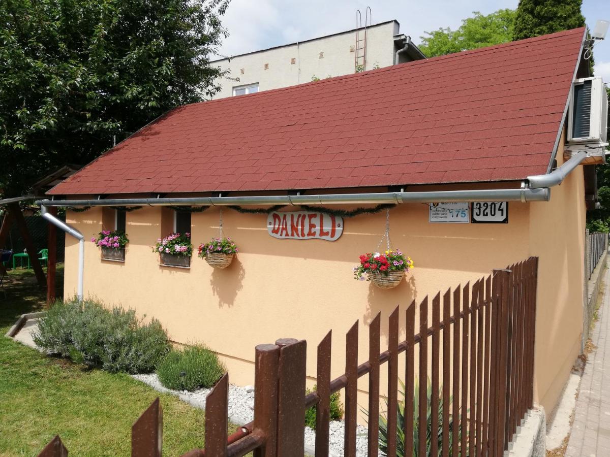 Danieli Holiday Home Štúrovo Екстериор снимка